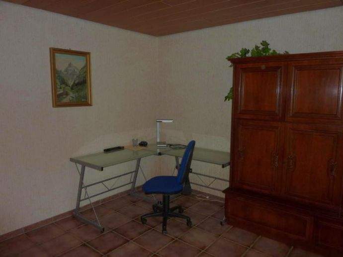 Etagenwohnung Bad Rappenau - 2 Zimmer, 72 m&sup2;, 1.100&euro; | Angebot:23327883