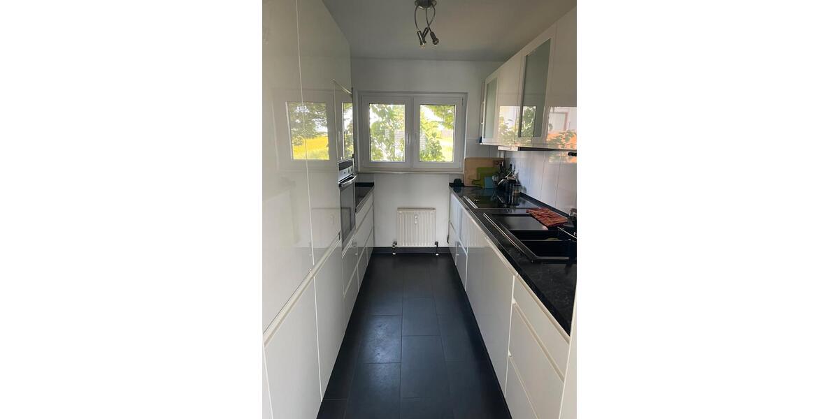 Hochparterre Brackenheim - 3.5 Zimmer, 84 m&sup2;, 320.000&euro; | Angebot:26337452