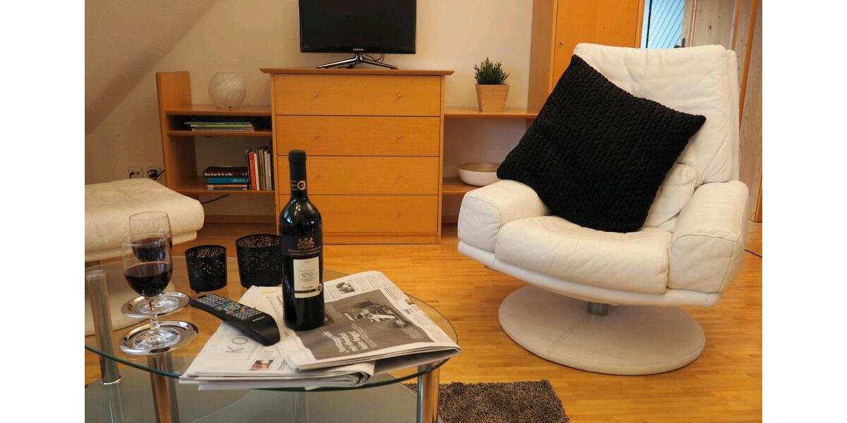 Dachgeschoßwohnung Erdmannhausen - 2.5 Zimmer, 55 m&sup2;, 1.100&euro; | Angebot:26644313