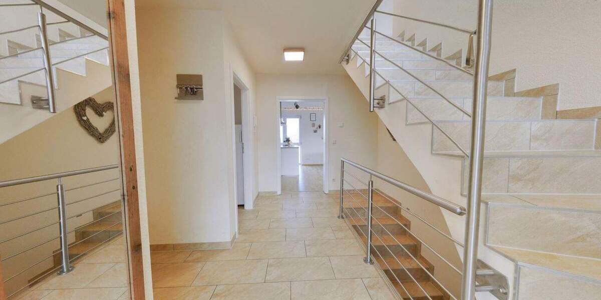 Einfamilienhaus Neckarsulm Amorbach - 5 Zimmer, 210 m&sup2;, 990.000&euro; | Angebot:25050963