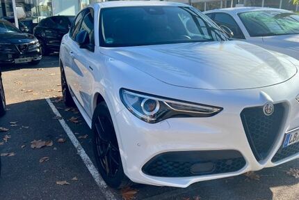 Alfa Romeo Stelvio 49.200 km 30.800 &euro; Möglingen 71696