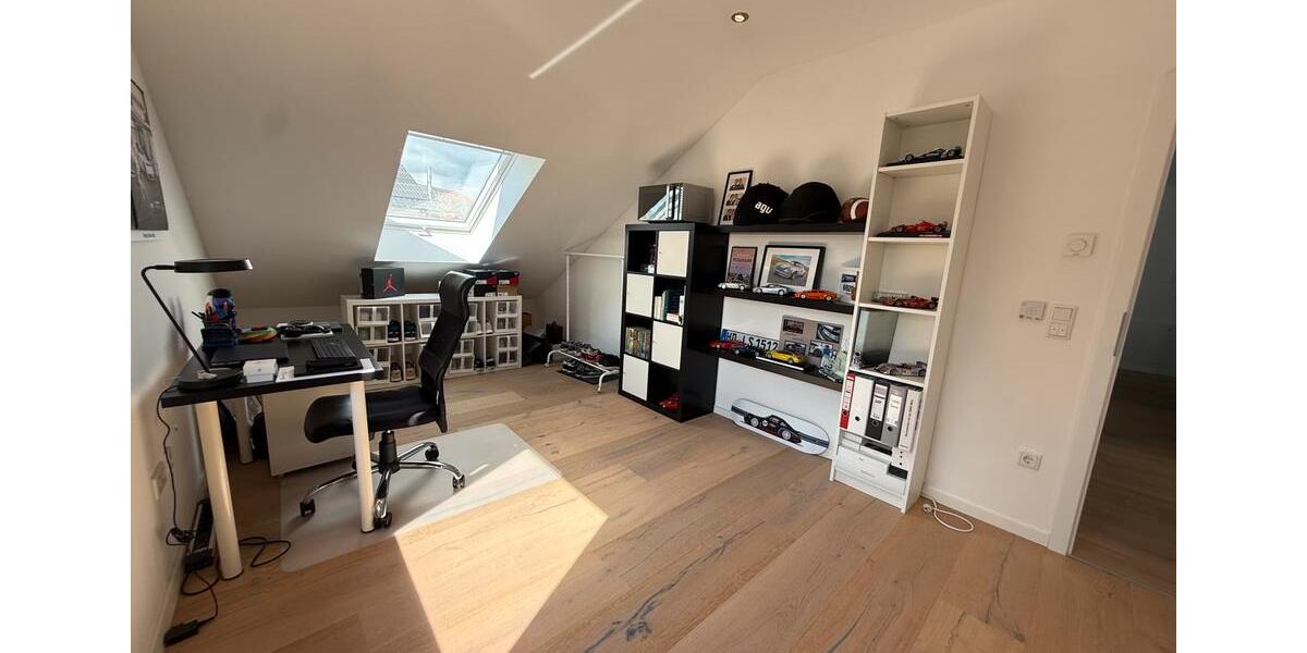 Dachgeschoßwohnung Sinsheim - 3 Zimmer, 87 m&sup2;, 415.000&euro; | Angebot:26740749