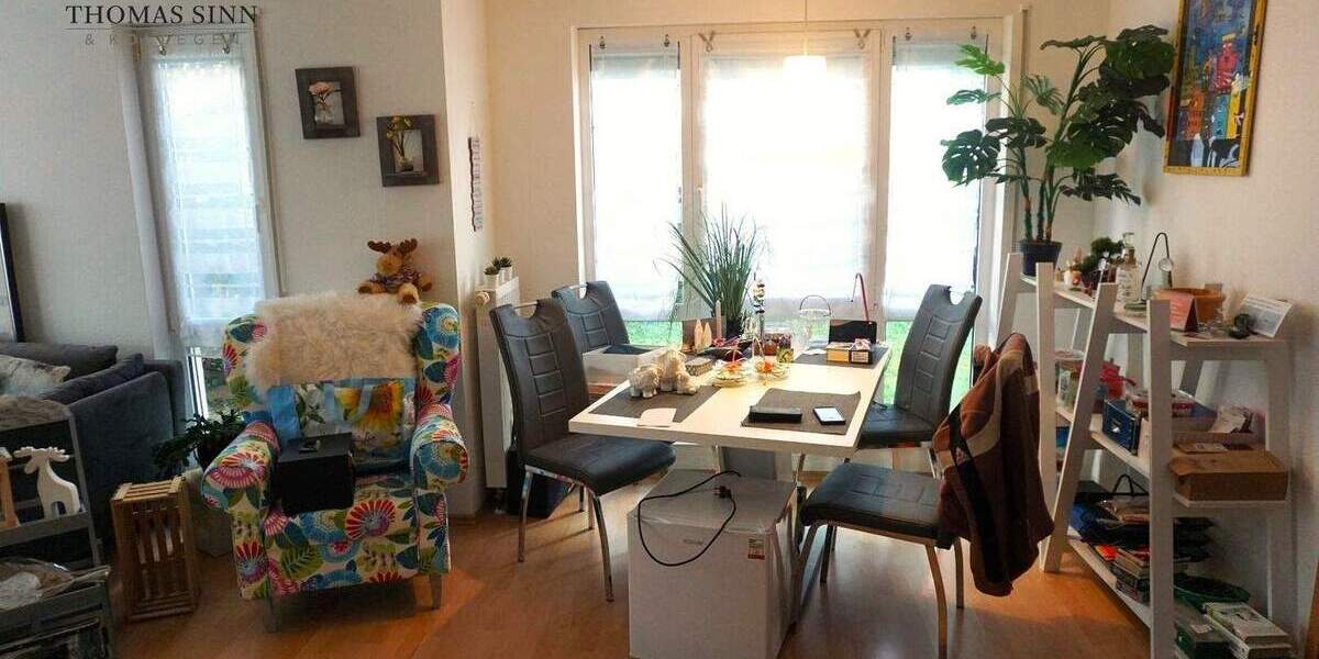 Wunderbar aufgeteilte 2-Zimmer-EG-Wohnung mit tollem Freisitz und kleinem Gartenanteil 2 zimmer