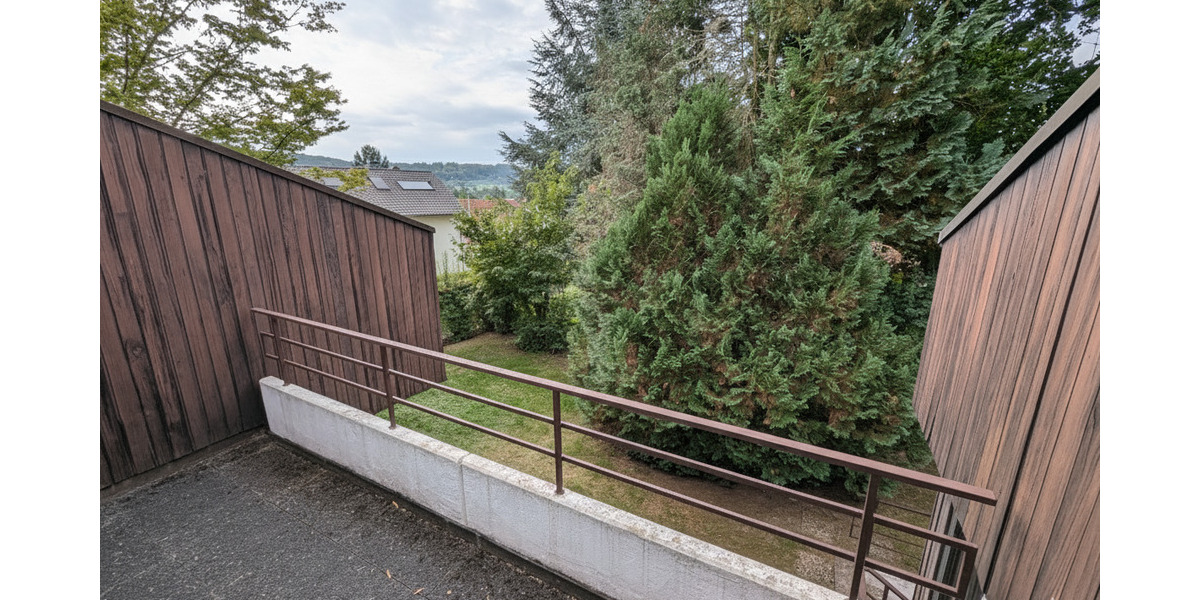 Feines Einfamilienhaus mit großer Einliegerwohnung 1 zimmer