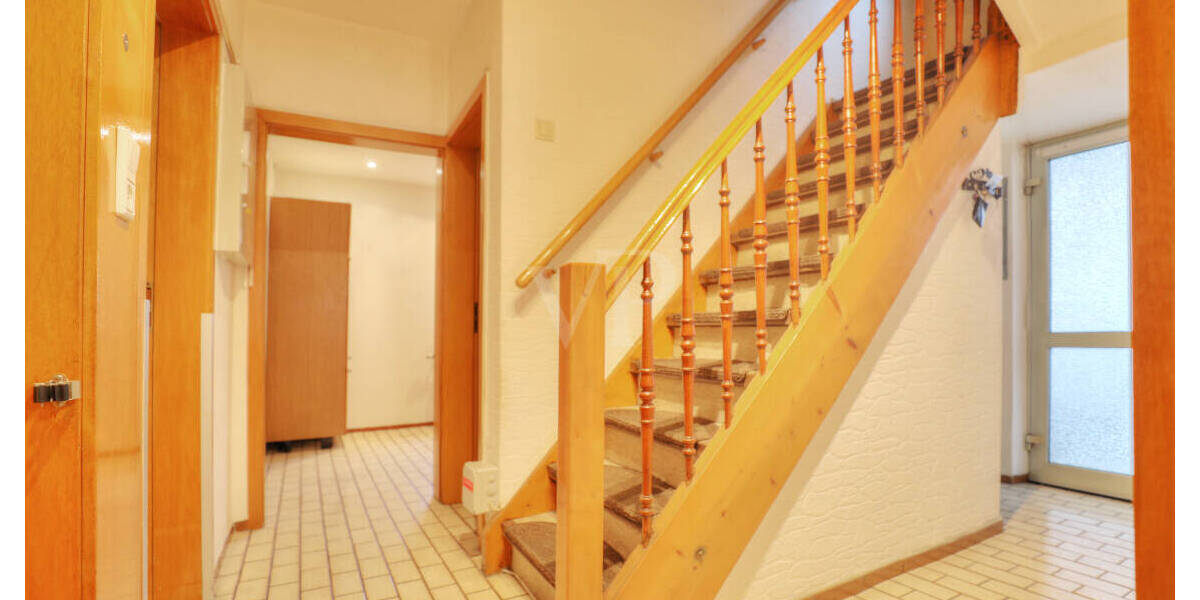 Einfamilienhaus Heilbronn / Neckargartach Neckargartach - 6 Zimmer, 102 m&sup2;, 344.000&euro; | Angebot:26723574