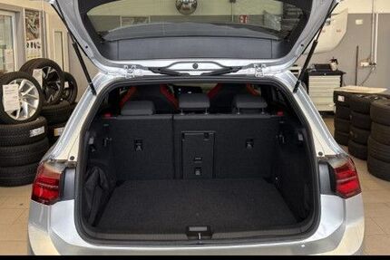 VW Golf 31.200 km 28.730 &euro; Öhringen 74613