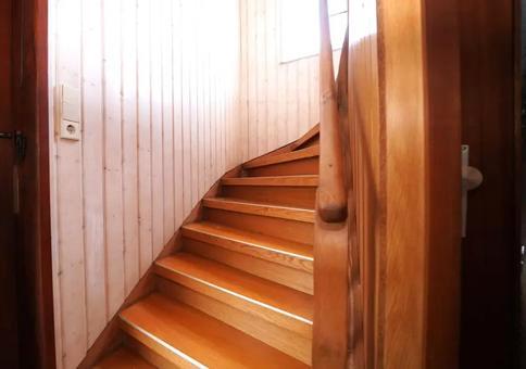 Mehrfamilienhaus, Wohnhaus Heilbronn Frankenbach - 6 Zimmer, 130 m&sup2;, 350.000&euro; | Angebot:24604393