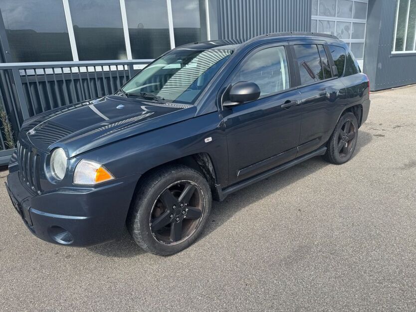 Jeep Compass 244.000 km 2.490 € Asperg / Stuttgart 71679