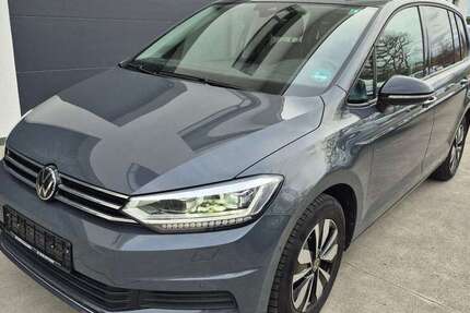 VW Touran 14.880 km 31.890 &euro; Neuenstadt am Kocher 74196