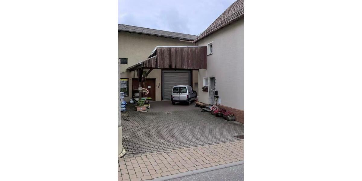 Zentrale Scheune in Massenbachhausen -zu vermieten- zimmer