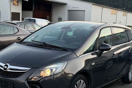 Opel Zafira 105.000 km 9.499 &euro; Gundelsheim 74831