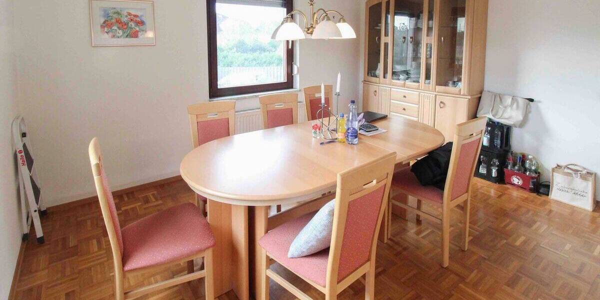 Einfamilienhaus Güglingen - 6 Zimmer, 149 m&sup2;, 299.000&euro; | Angebot:26703674