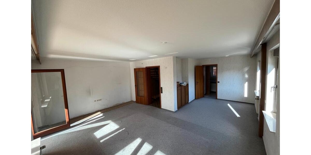 Reihenhaus Affalterbach - 6 Zimmer, 180 m&sup2;, 495.000&euro; | Angebot:26584825