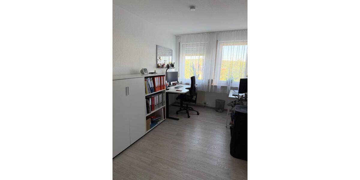 Etagenwohnung Vaihingen an der Enz - 3.5 Zimmer, 77 m&sup2;, 286.900&euro; | Angebot:27118386