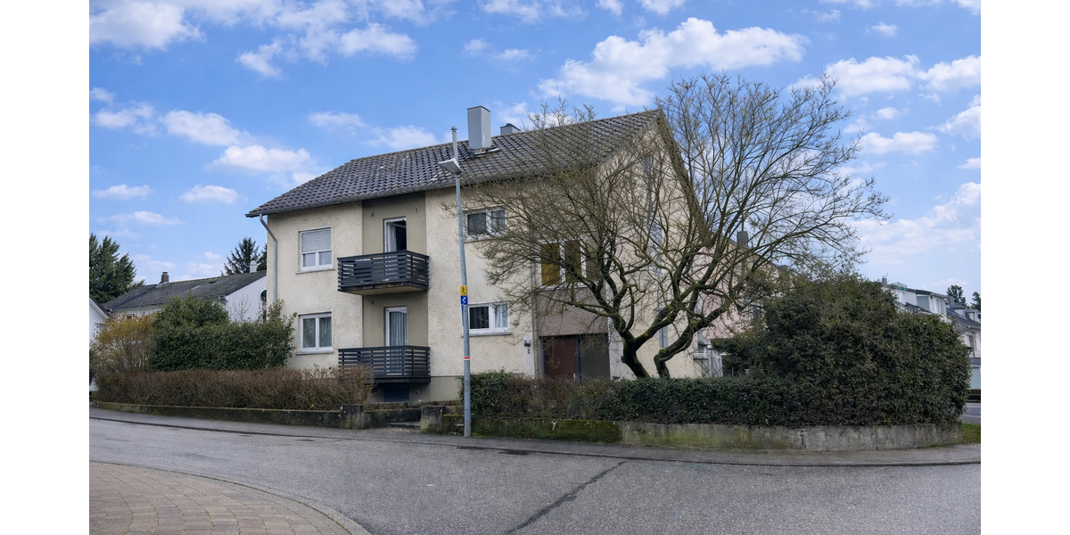 Haus zum Kaufen in Neckarsulm 799.000 € 250 m² - Einfamilienhaus Neckarsulm Neckarsulm (Kernstadt) | Angebot:24713442