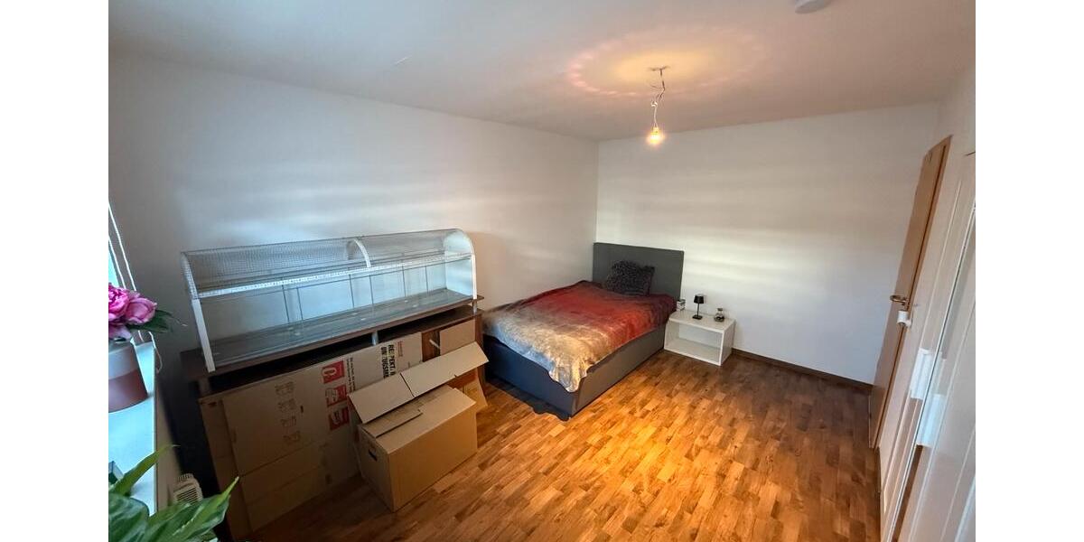 Erdgeschoßwohnung Kirchardt - 2 Zimmer, 70 m&sup2;, 700&euro; | Angebot:26279719