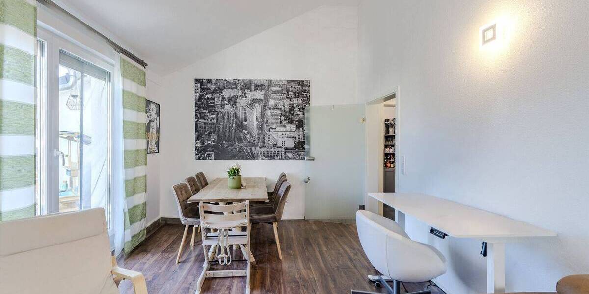 Etagenwohnung Heilbronn Kernstadt - 3 Zimmer, 94 m&sup2;, 449.000&euro; | Angebot:26190951