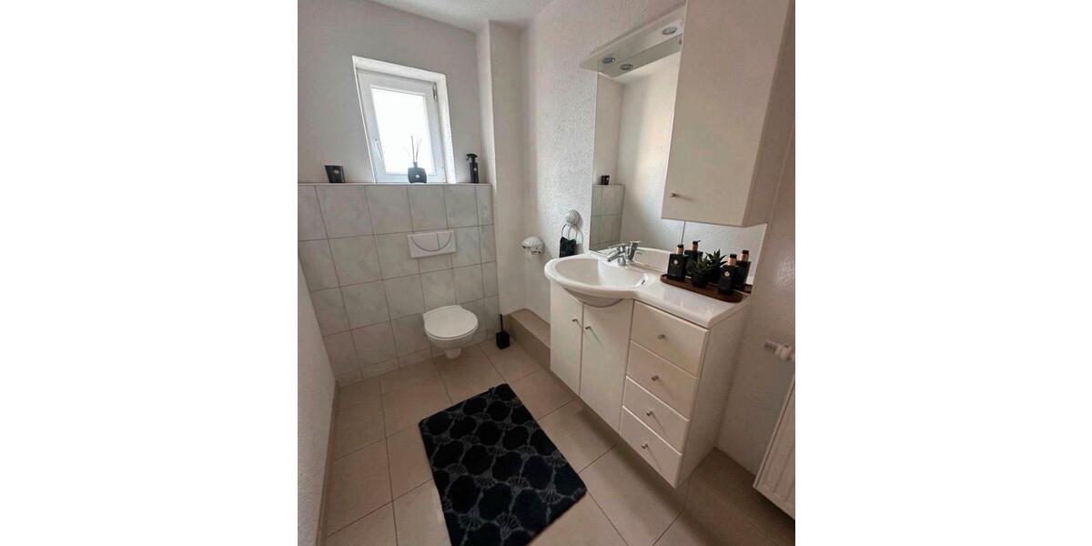 Einfamilienhaus Heilbronn Frankenbach - 8 Zimmer, 170 m&sup2;, 520.000&euro; | Angebot:26480358