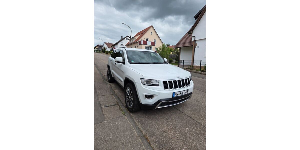 Jeep Grand Cherokee 191.857 km 15.900 &euro; Ilsfeld 74360
