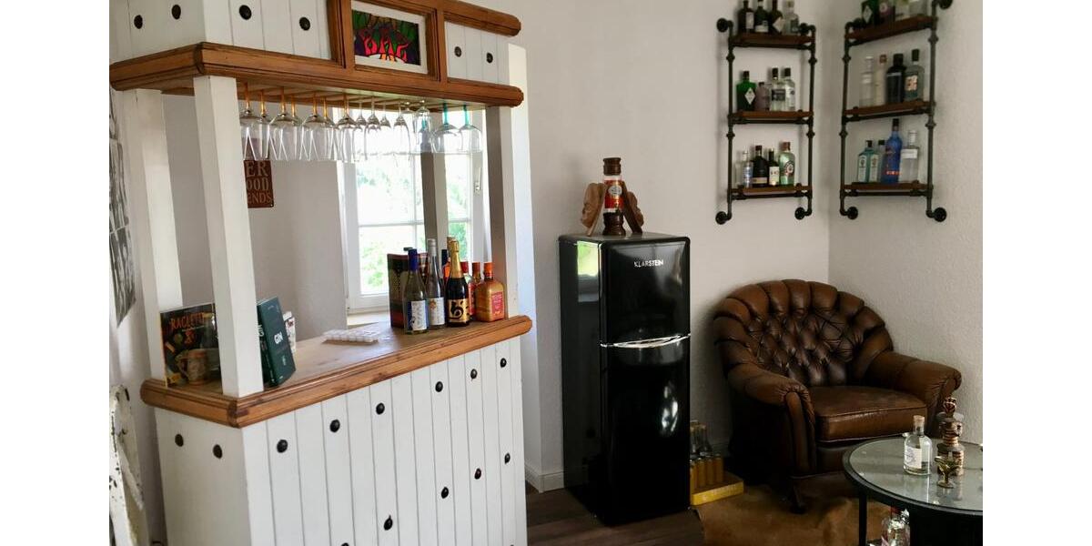 Wohnen in einem Schloss | 4-Zimmer-Altbauwohnung 4 zimmer