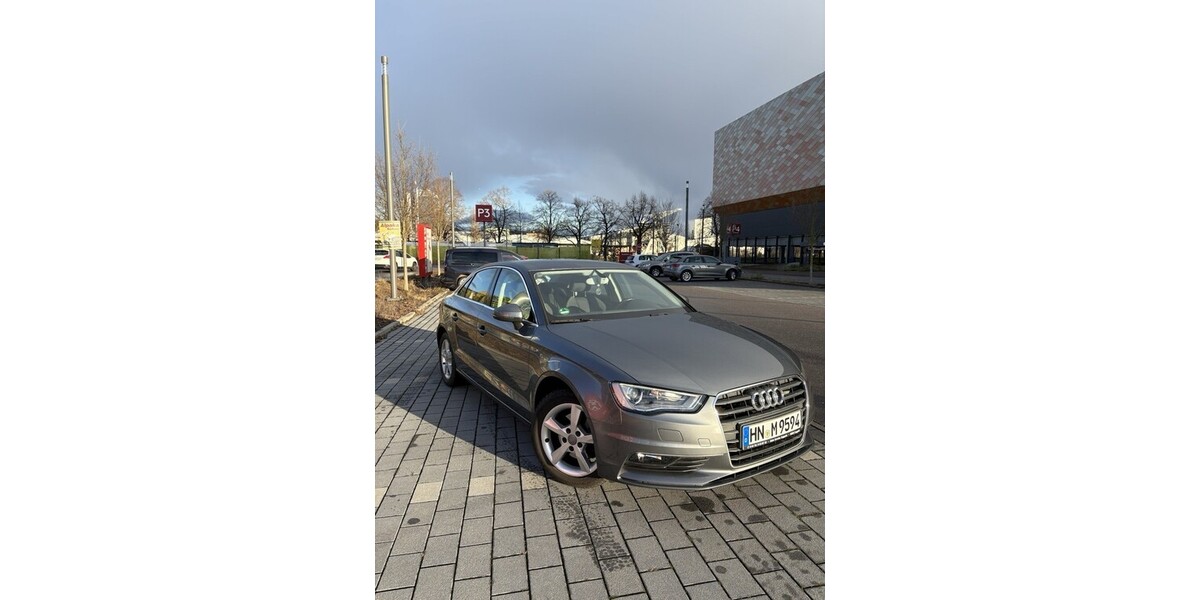 Audi A3 Limousine 93.000 km 14.500 € Heilbronn 74072