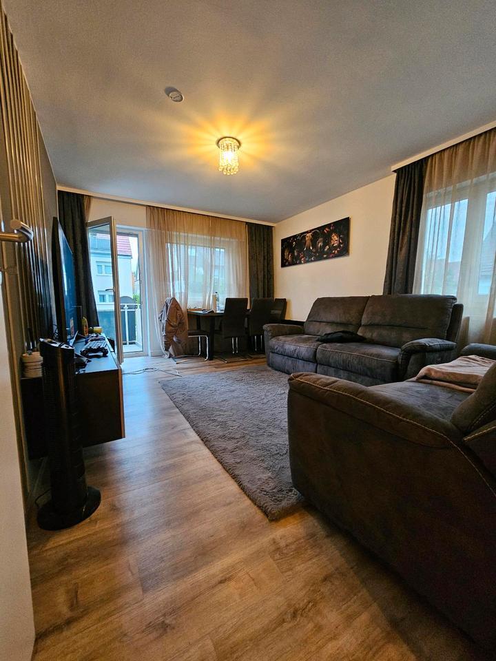 2 Zimmer Küche Bad Stellplatz Balkon zimmer