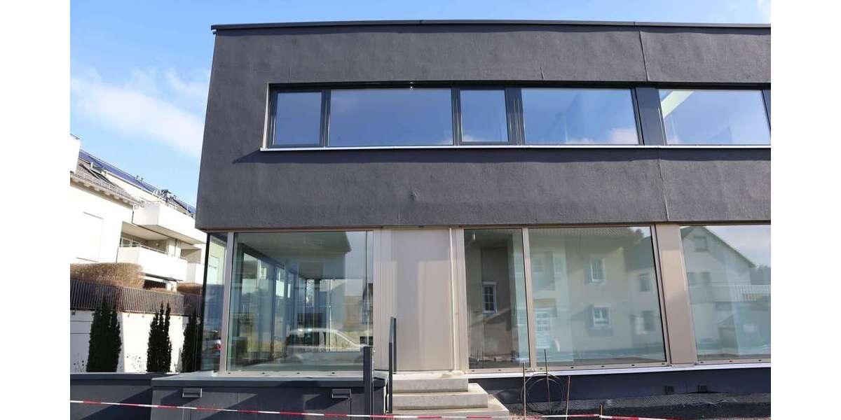 Einfamilienhaus Lauffen am Neckar - 6 Zimmer, 170 m&sup2;, 2.100&euro; | Angebot:27298687