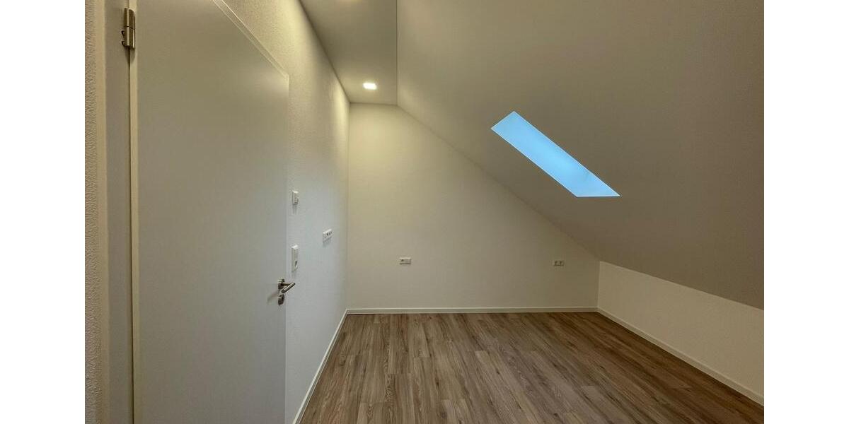 Dachgeschoßwohnung Haßmersheim - 2 Zimmer, 56 m&sup2;, 875&euro; | Angebot:26134704