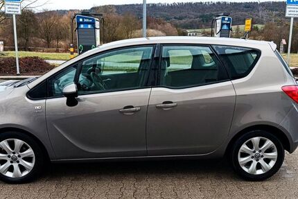 Opel Meriva 71.000 km 6.000 &euro; Großbottwar 71723