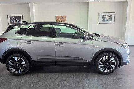 Opel Grandland (X) 138.000 km 12.990 &euro; Asperg/Ludwigsburg bei Stuttgart 71679