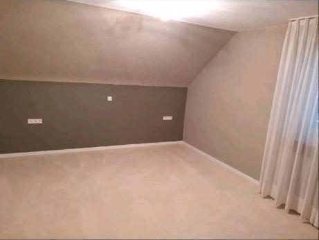 Dachgeschoßwohnung Öhringen - 3.5 Zimmer, 90 m&sup2;, 950&euro; | Angebot:26348693