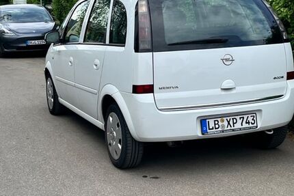 Opel Meriva 103.000 km 2.890 &euro; Marbach am Neckar 71672