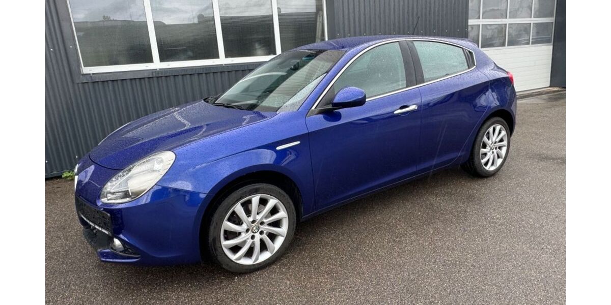 Alfa Romeo Giulietta 98.000 km 11.990 € Asperg / Stuttgart 71679