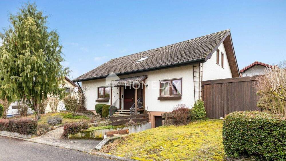 Einfamilienhaus Gundelsheim - 6 Zimmer, 140 m&sup2;, 445.000&euro; | Angebot:25140792