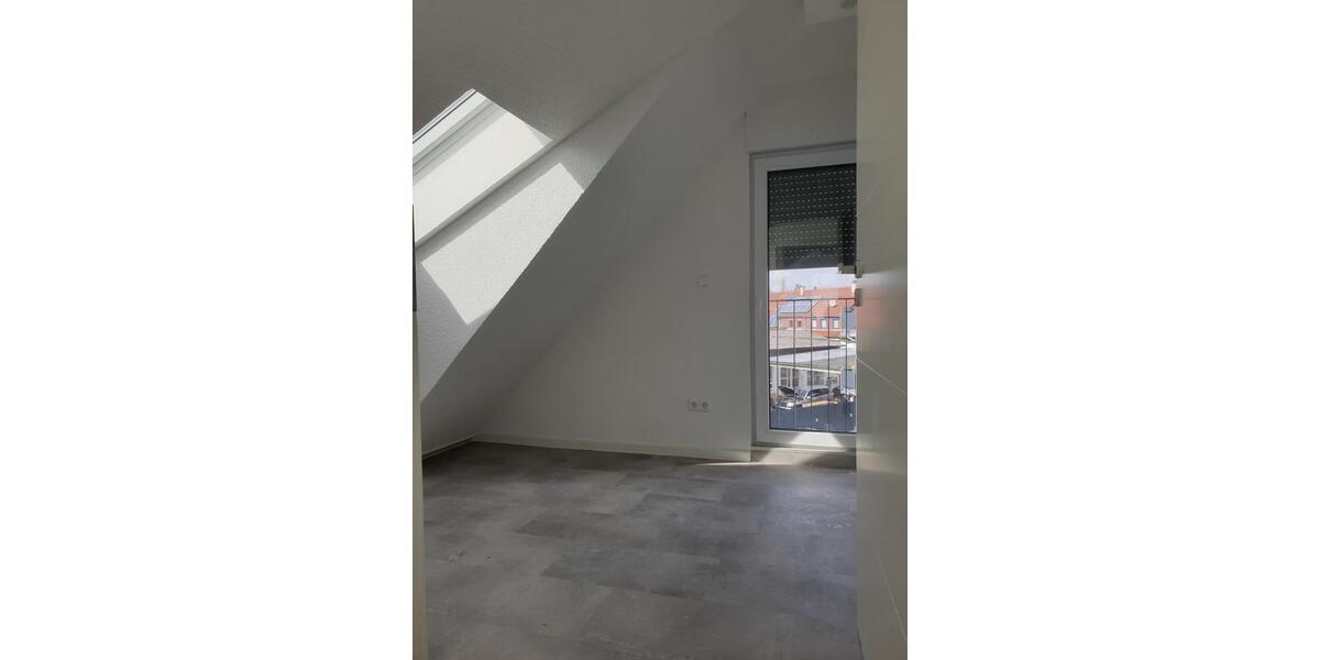 Doppelhaushälfte Markgröningen - 5 Zimmer, 125 m&sup2;, 1.850&euro; | Angebot:20377425