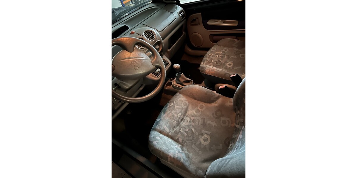 Renault Twingo 138.000 km 1.998 &euro; Öhringen 74613