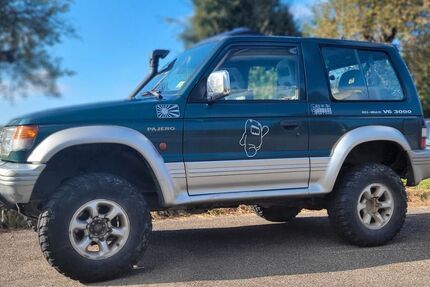 Mitsubishi Pajero 175.000 km 10.900 &euro; Pfedelbach 74629