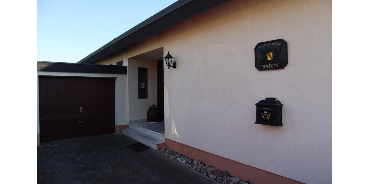 Einfamilienhaus Sulzfeld - 7 Zimmer, 230 m&sup2;, 520.000&euro; | Angebot:26592934