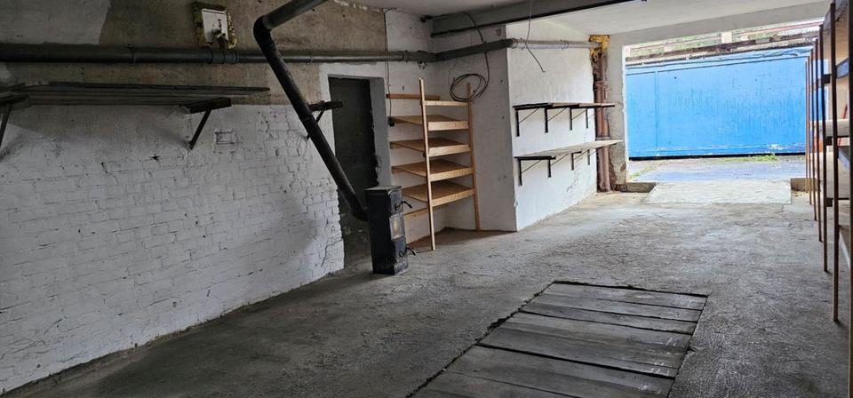 Lagerhalle · Werkstatt · Lagerraum zu vermieten zimmer