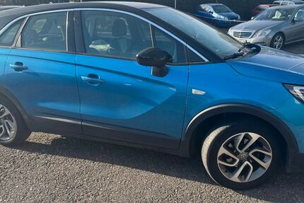 Opel Crossland (X) 126.900 km 8.900 &euro; Untergruppenbach 74199