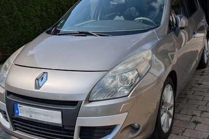Renault Scenic 245.000 km 2.990 &euro; Markgröningen 71706