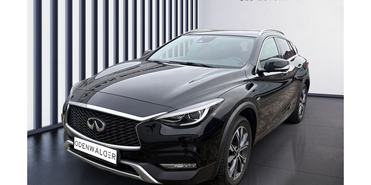 INFINITI QX30 137.690 km 16.477 &euro; Zaberfeld-Michelbach 74374