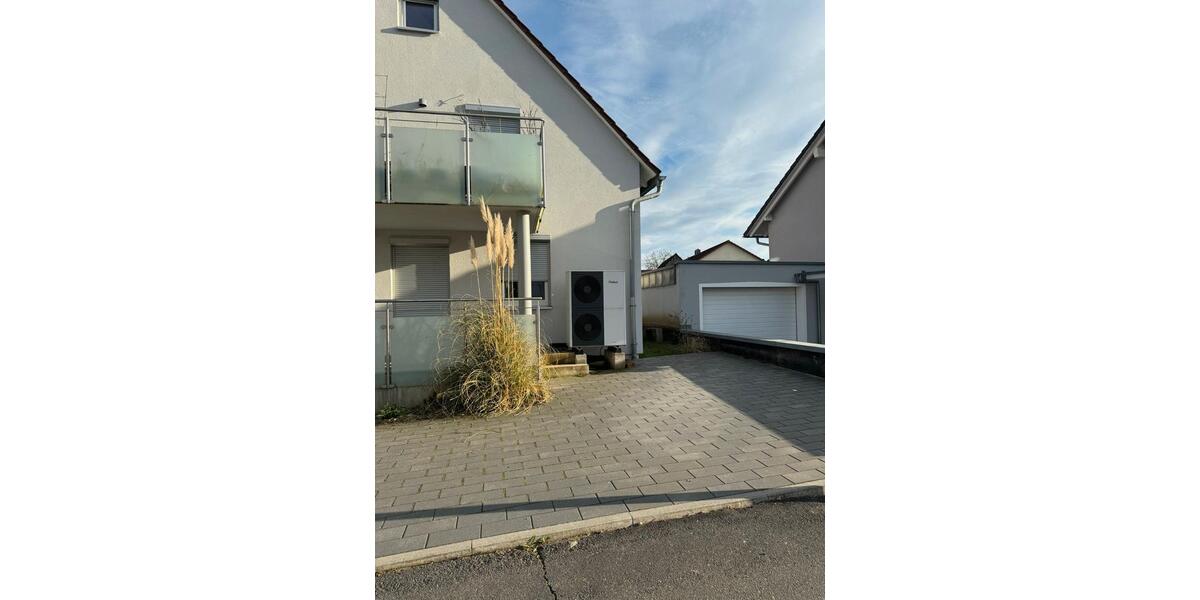 Erdgeschoßwohnung Oedheim - 1 Zimmer, 85 m&sup2;, 900&euro; | Angebot:26456395