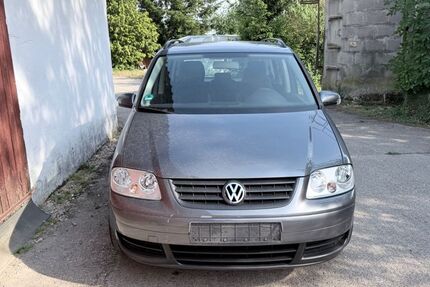 VW Touran 164.386 km 1.350 &euro; Bad Rappenau 74906