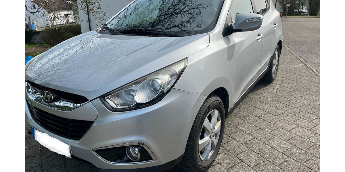 Hyundai ix35 152.241 km 7.100 &euro; Möckmühl 74219