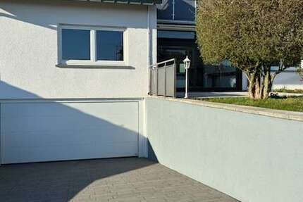 Haus Kirchardt - 4.5 Zimmer, 140 m&sup2;, 1.390&euro; | Angebot:26374699
