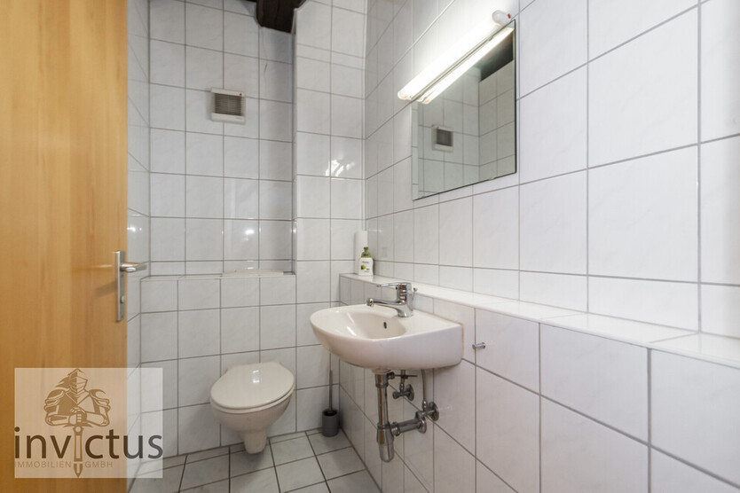 Ein Altbaujuwel in der Stadtmauer – Wohnen mit Geschichte und Komfort in Bad Wimpfen 6 zimmer