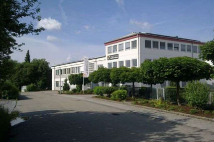 Halle in Pfaffenhofen 160 € 35.4 m²