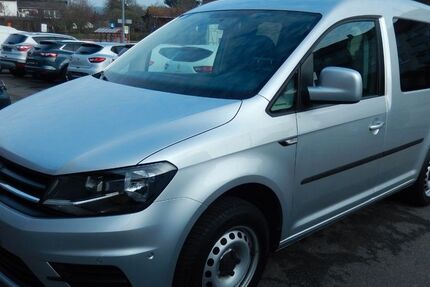 VW Caddy 109.700 km 15.999 &euro; Mosbach/Neckarelz 74821