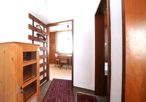 Mehrfamilienhaus, Wohnhaus Heilbronn Frankenbach - 6 Zimmer, 130 m&sup2;, 350.000&euro; | Angebot:24604393